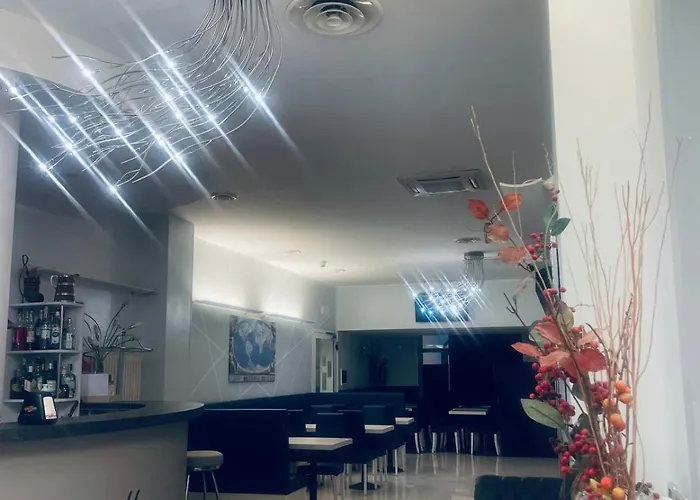 Hotel Holiday- Alla Finestrella Bologna